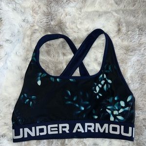 Under armor sports bra, navy blue, size small